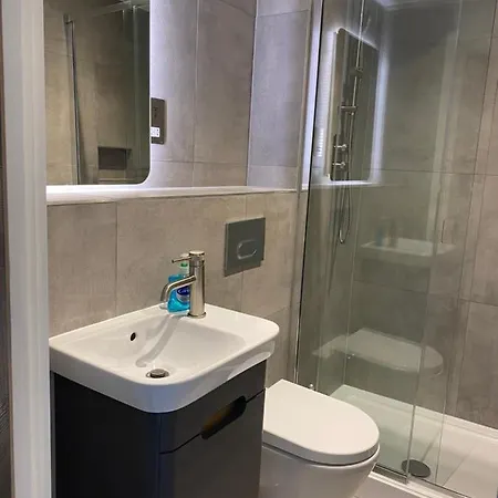 Icona - Stylish Brand New Apartment In York City Centre